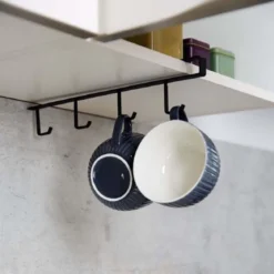 Accroche tasses noir pour placard