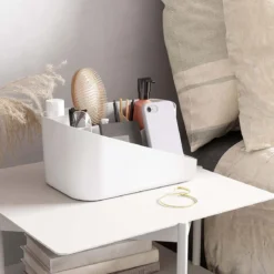 Bac de rangement pour cosmétiques