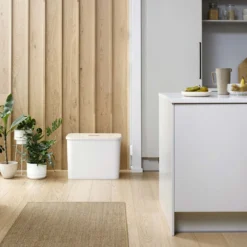 Banc coffre d'entrée design