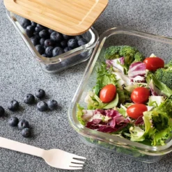 Boîte alimentaire en verre avec couvercle en bambou