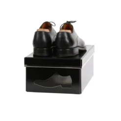 Boîte à chaussures en carton noir avec fenêtre