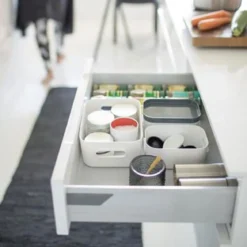 Boîte de rangement en plastique blanc pour cuisine ou salle de bain S