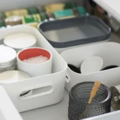 Boîte de rangement en plastique blanc pour cuisine ou salle de bain S
