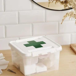 Boîte à pharmacie en plastique