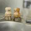 2 brosses à casseroles amusantes