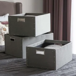 Caisse de rangement en carton avec poignées