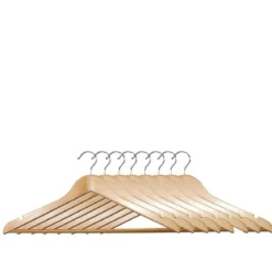 Cintre en bois avec encoches et traverse