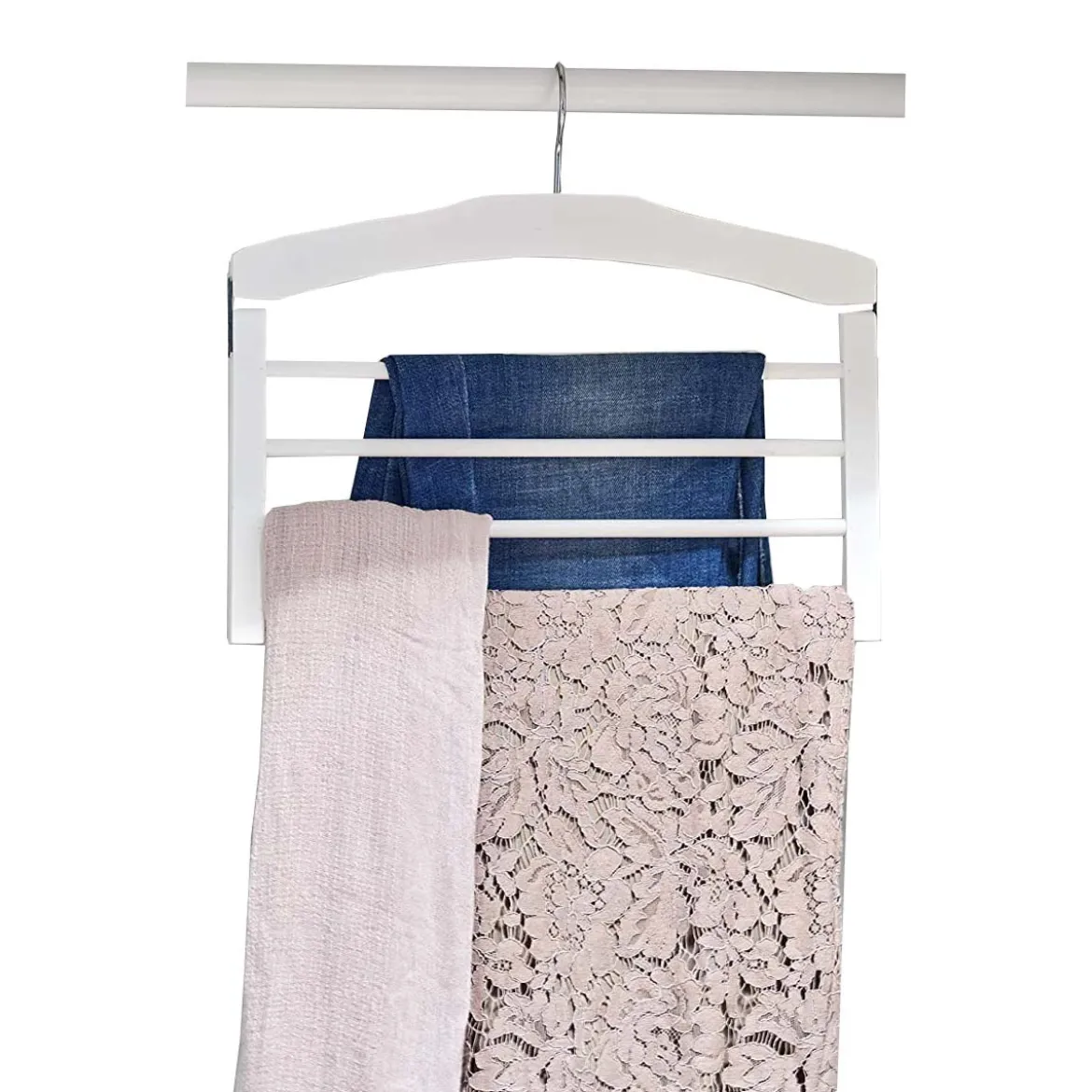 Cintre en bois blanc pour 4 pantalons