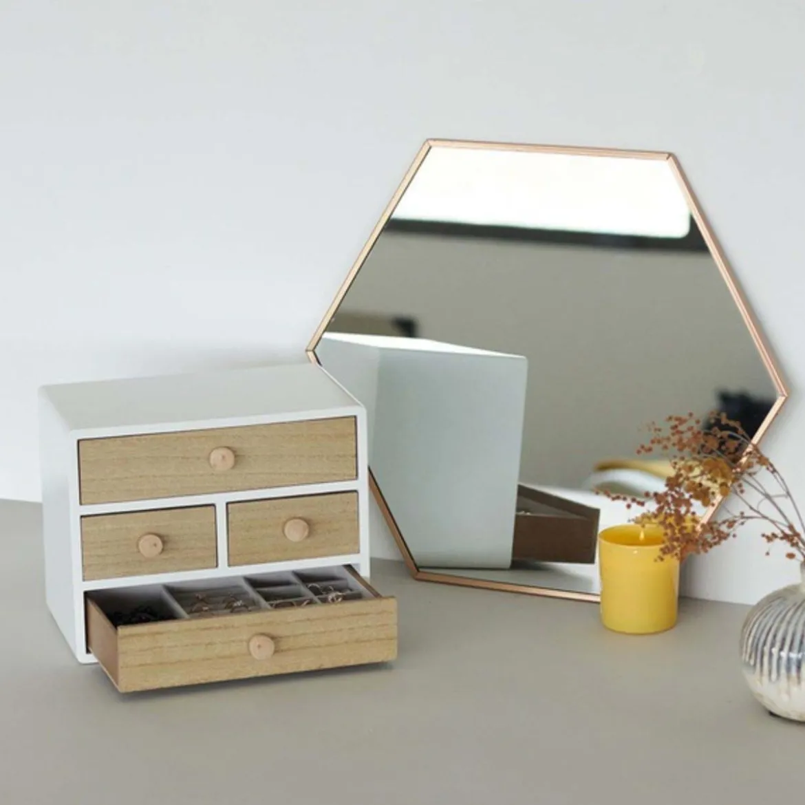 Coffret à bijoux en bois