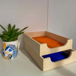 Corbeille à courrier en bois