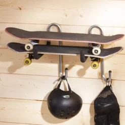 Crochet de rangement pour skateboard