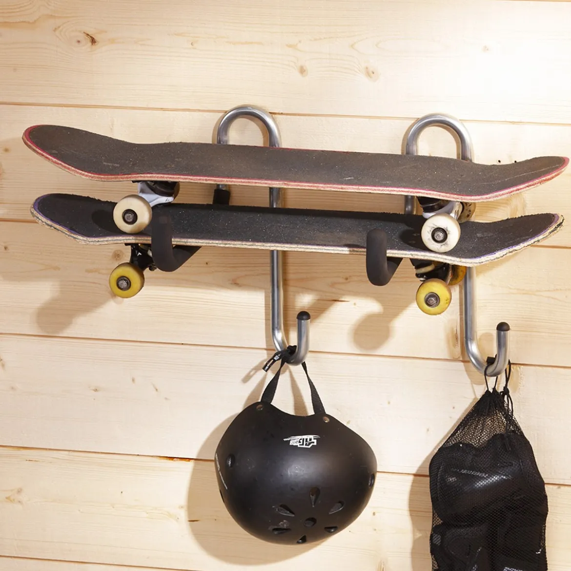 Crochet de rangement pour skateboard