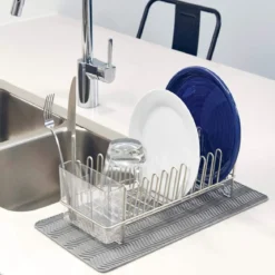 Egouttoir vaisselle compact