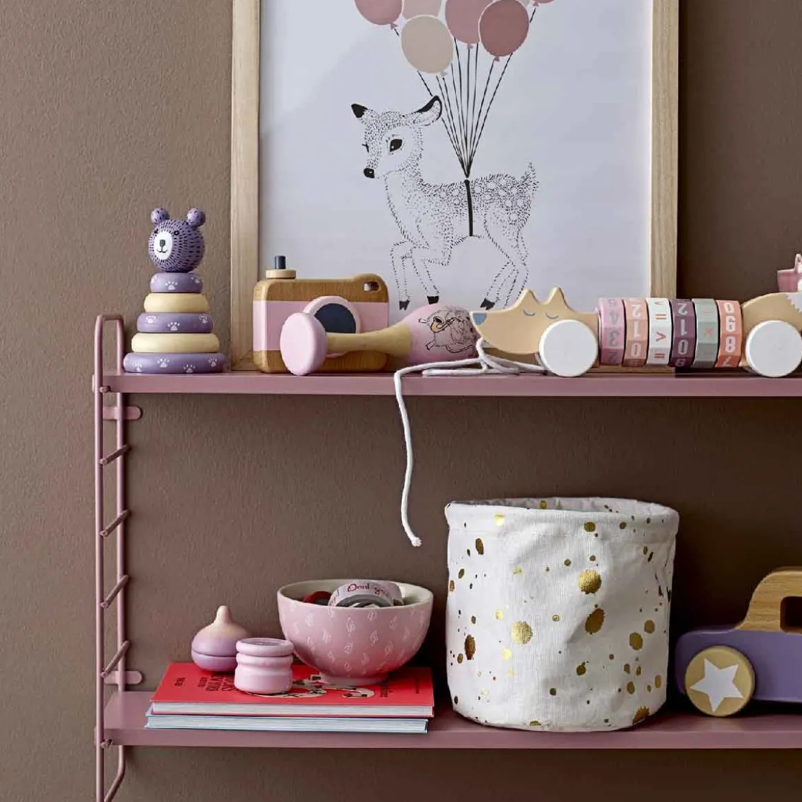 Etagère murale vieux rose
