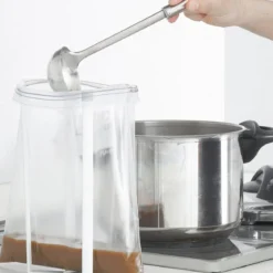 Égouttoir à bouteilles pliable