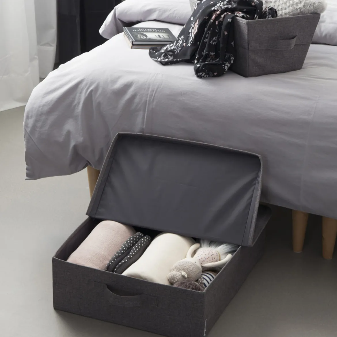 Grande boîte de rangement plate en tissu