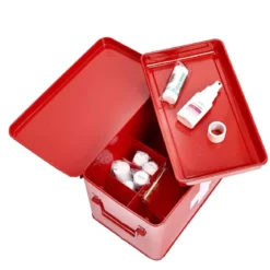 Grande boîte à pharmacie en métal rouge