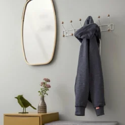 Patère au style scandinave avec 6 double crochets