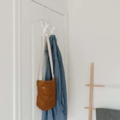 Patère double de porte ludique
