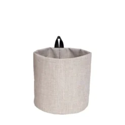 Petit panier en tissu à suspendre crème