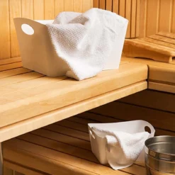 Petit rangement en plastique blanc