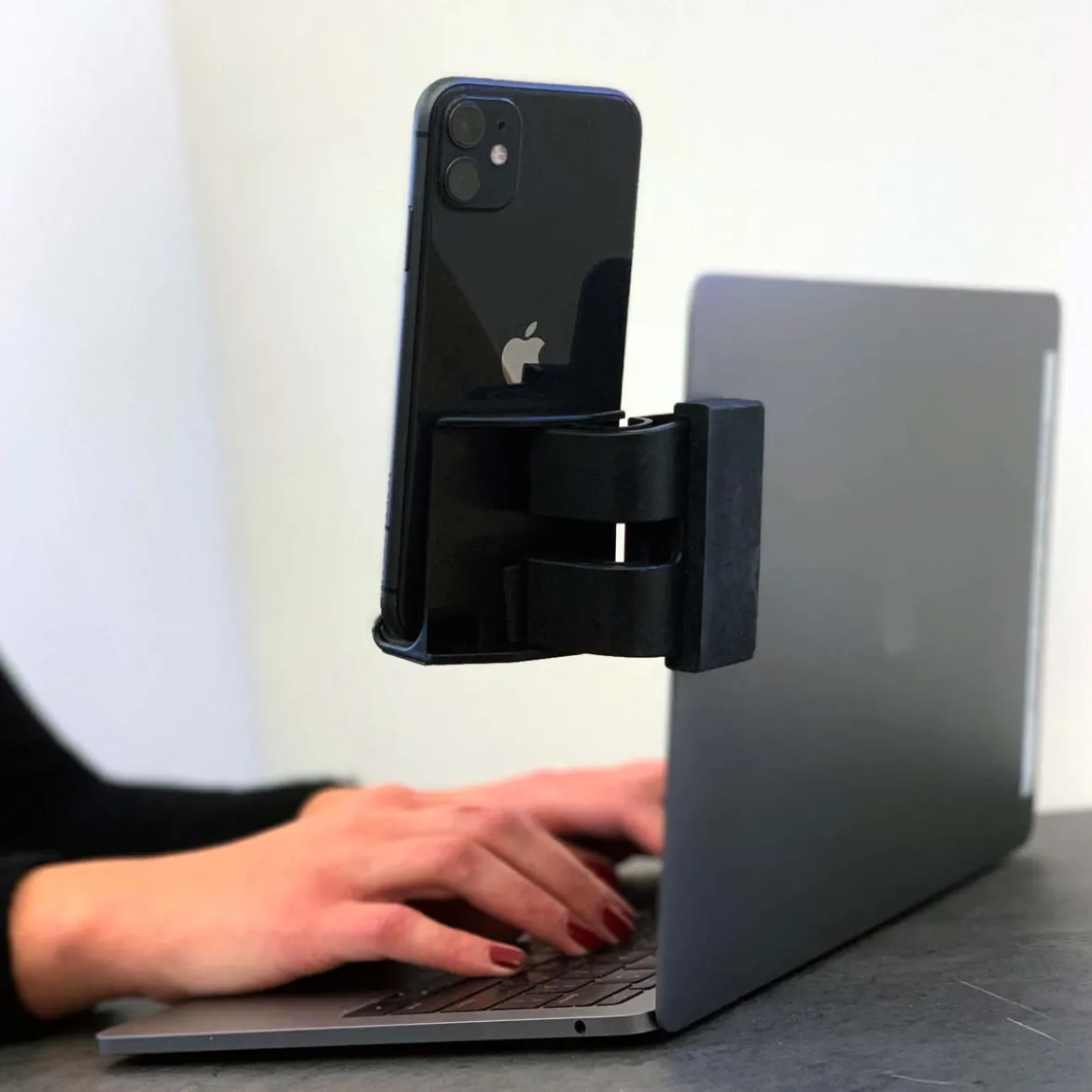 Porte téléphone pour ordinateur