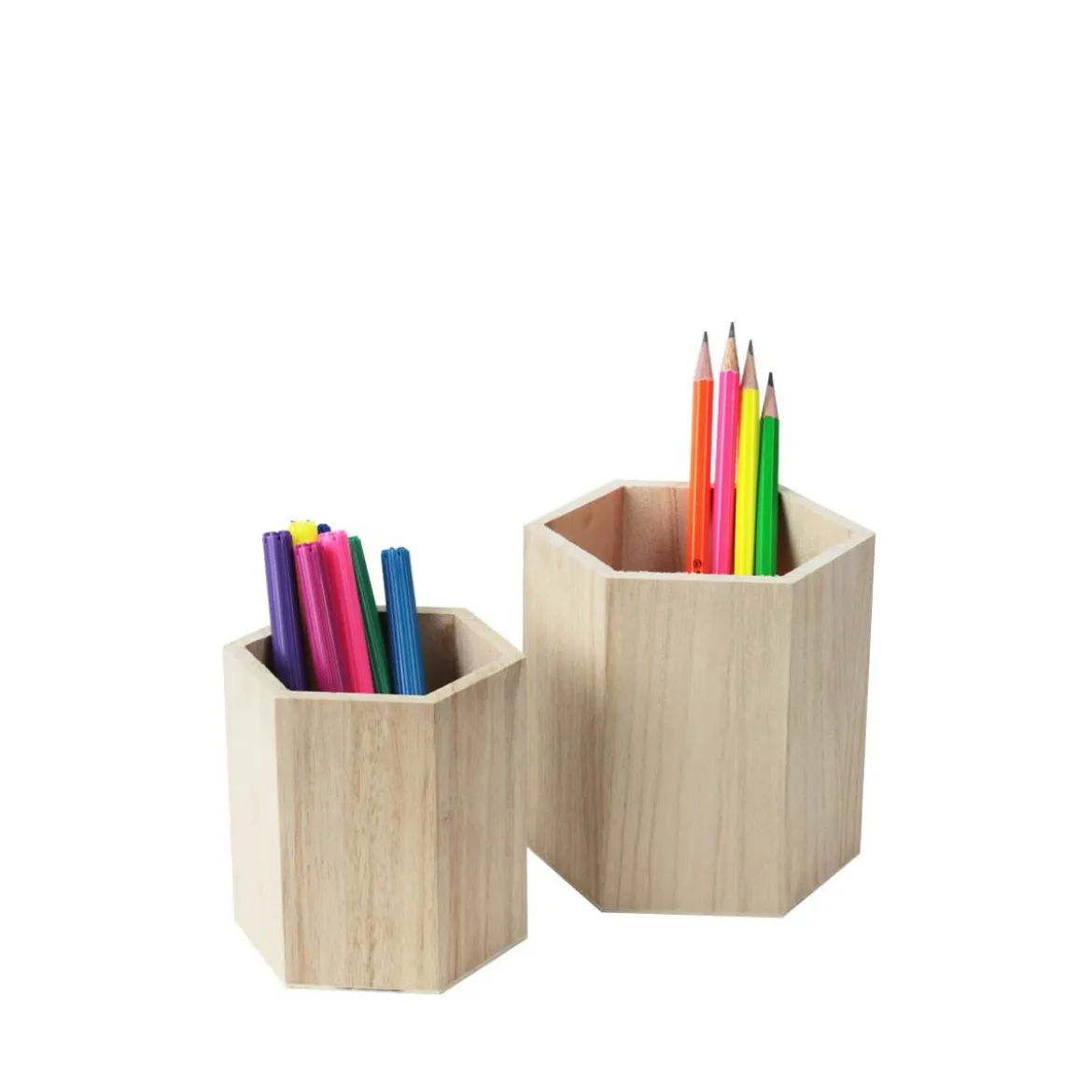 2 pots à crayons hexagonaux en bois