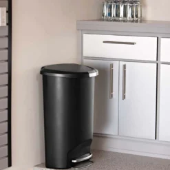 Poubelle noire demi-lune 50 litres - Simple Human