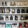 4 Range-chaussures en plastique gris clair