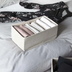 Rangement sous vêtements à 6 compartiments