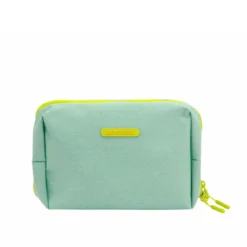 Trousse de toilette compacte